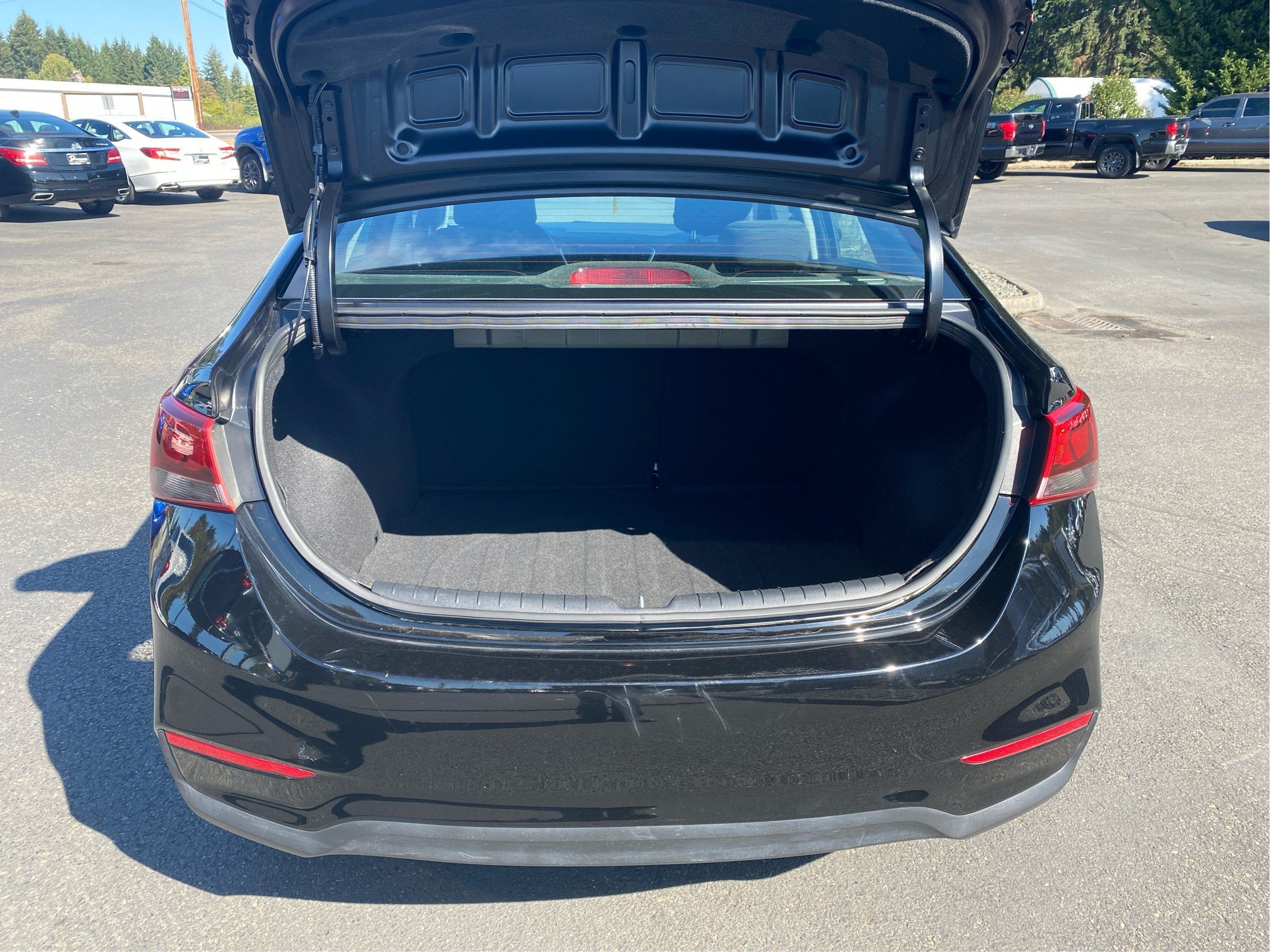 2022 Hyundai Accent SE