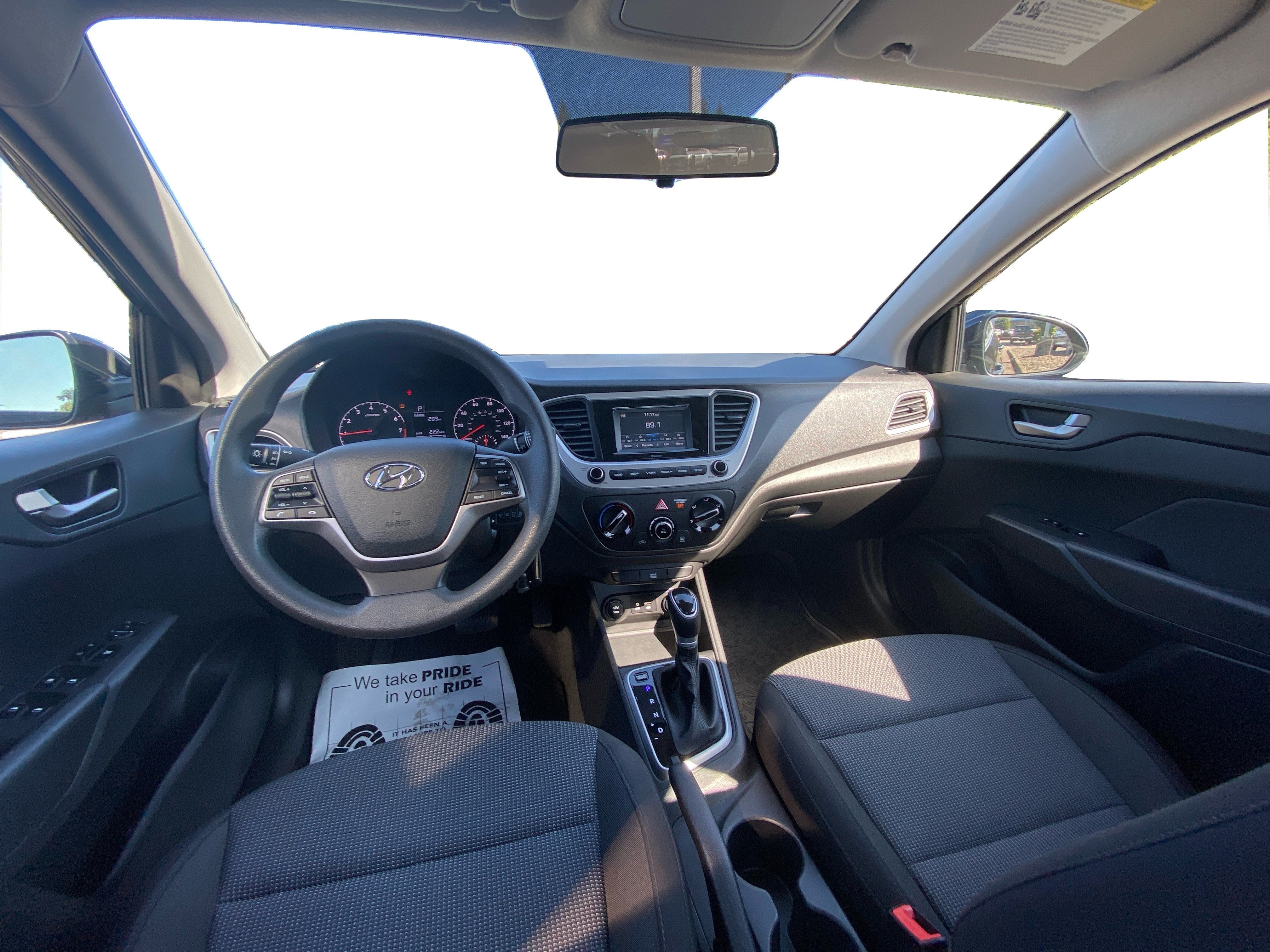 2022 Hyundai Accent SE