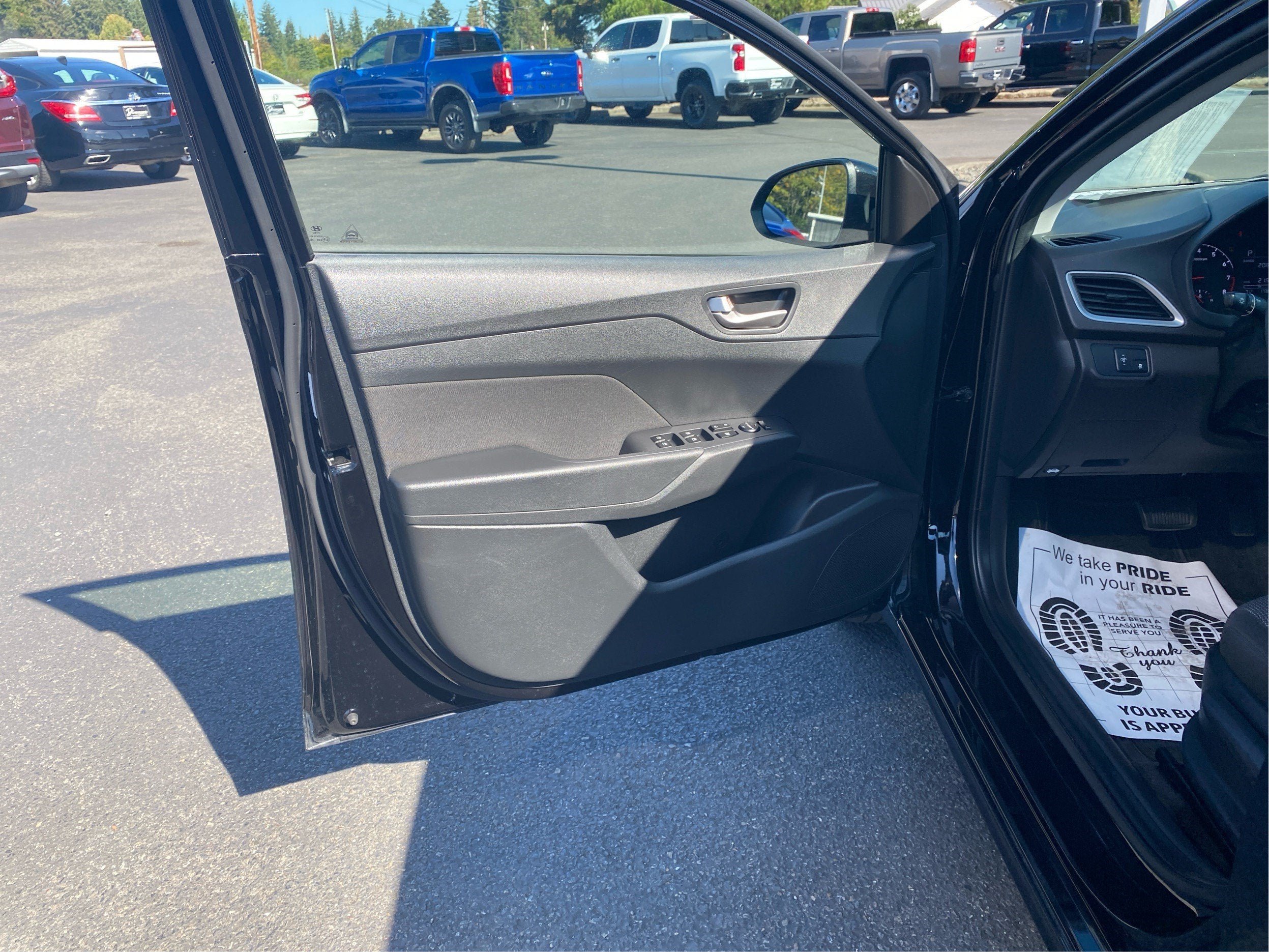 2022 Hyundai Accent SE