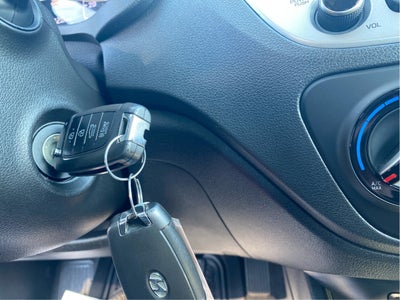 2022 Hyundai Accent SE