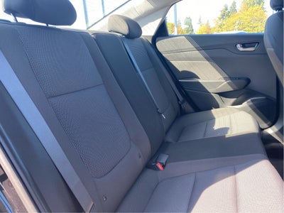 2022 Hyundai Accent SE