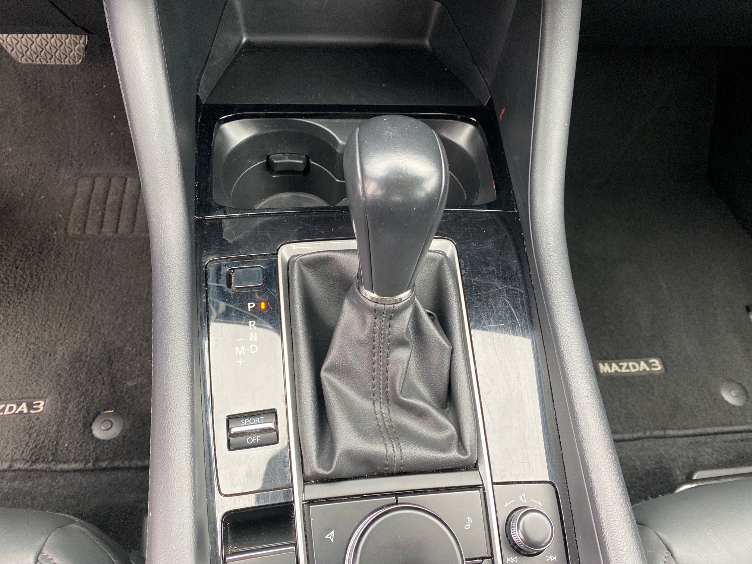2024 Mazda Mazda3 Sedan 2.5 S Select Sport