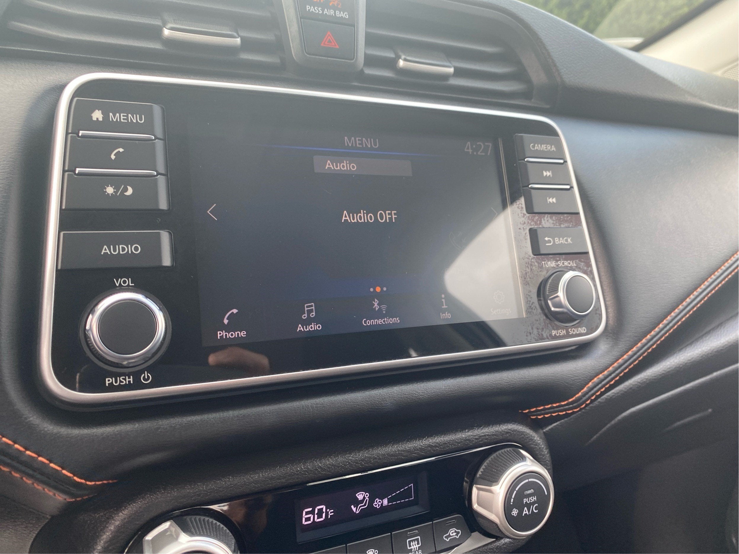 2020 Nissan Versa SR Xtronic CVT
