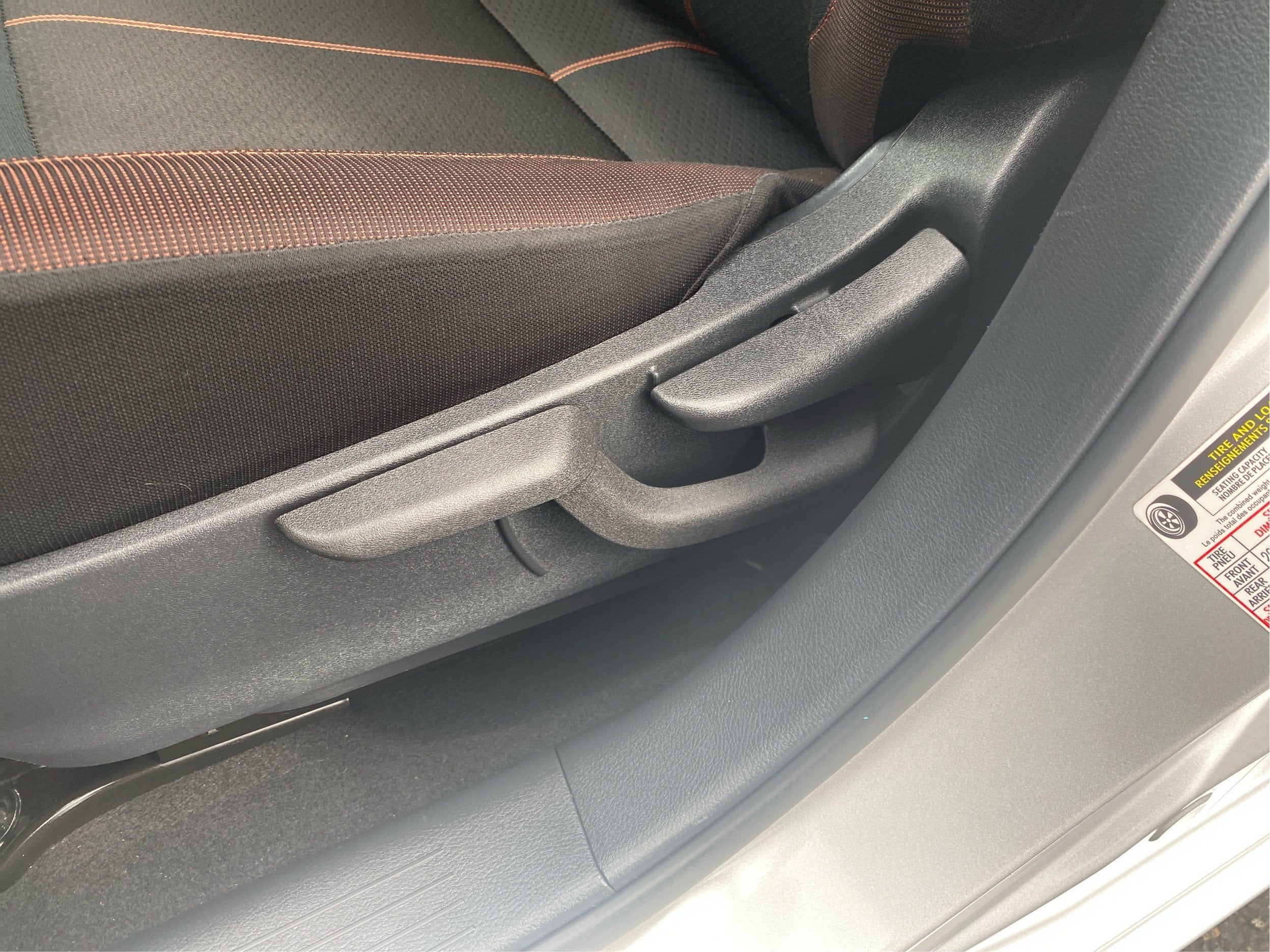 2020 Nissan Versa SR Xtronic CVT