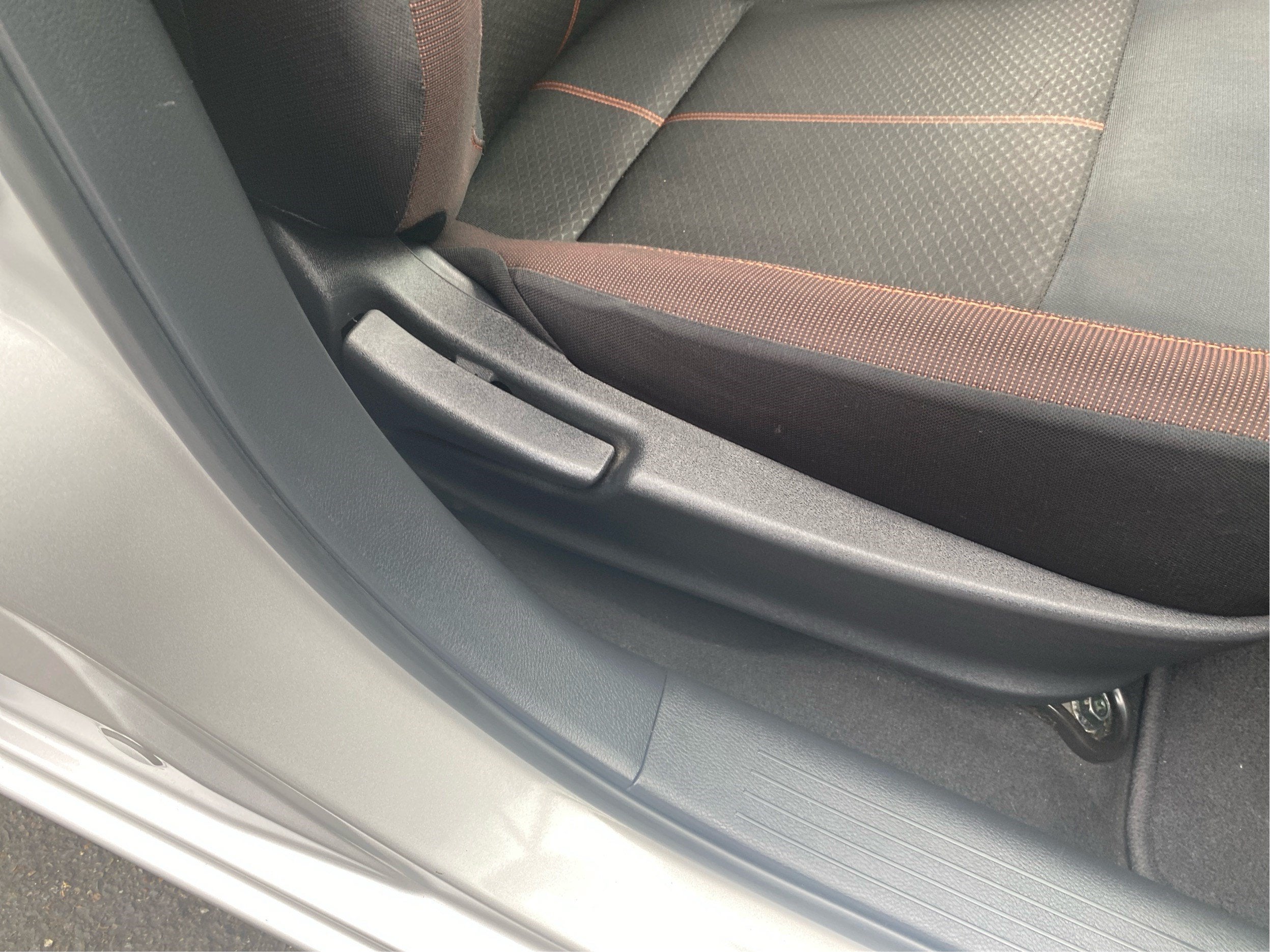 2020 Nissan Versa SR Xtronic CVT