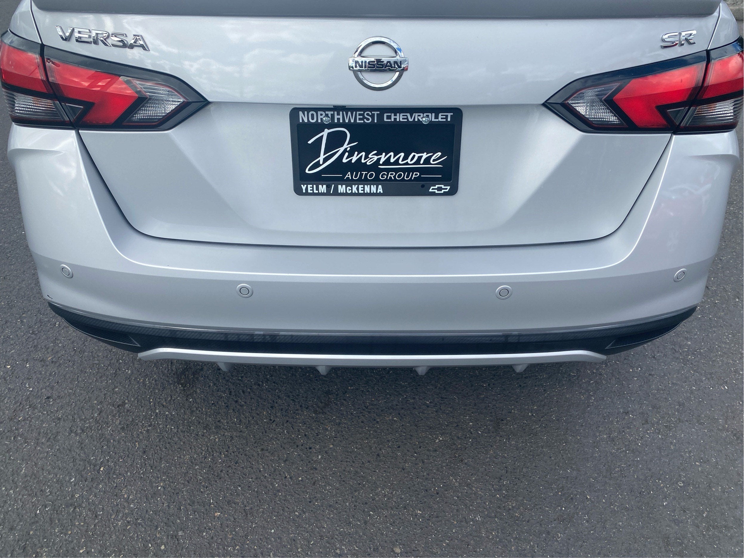 2020 Nissan Versa SR Xtronic CVT