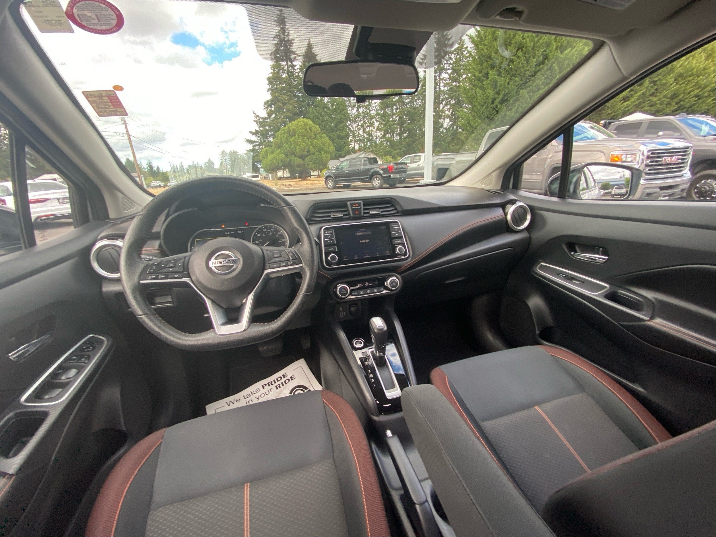 2020 Nissan Versa SR Xtronic CVT