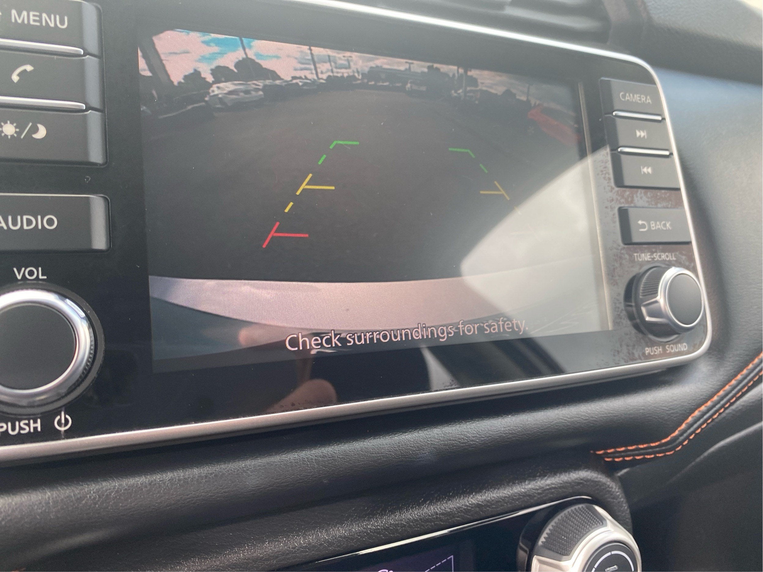 2020 Nissan Versa SR Xtronic CVT