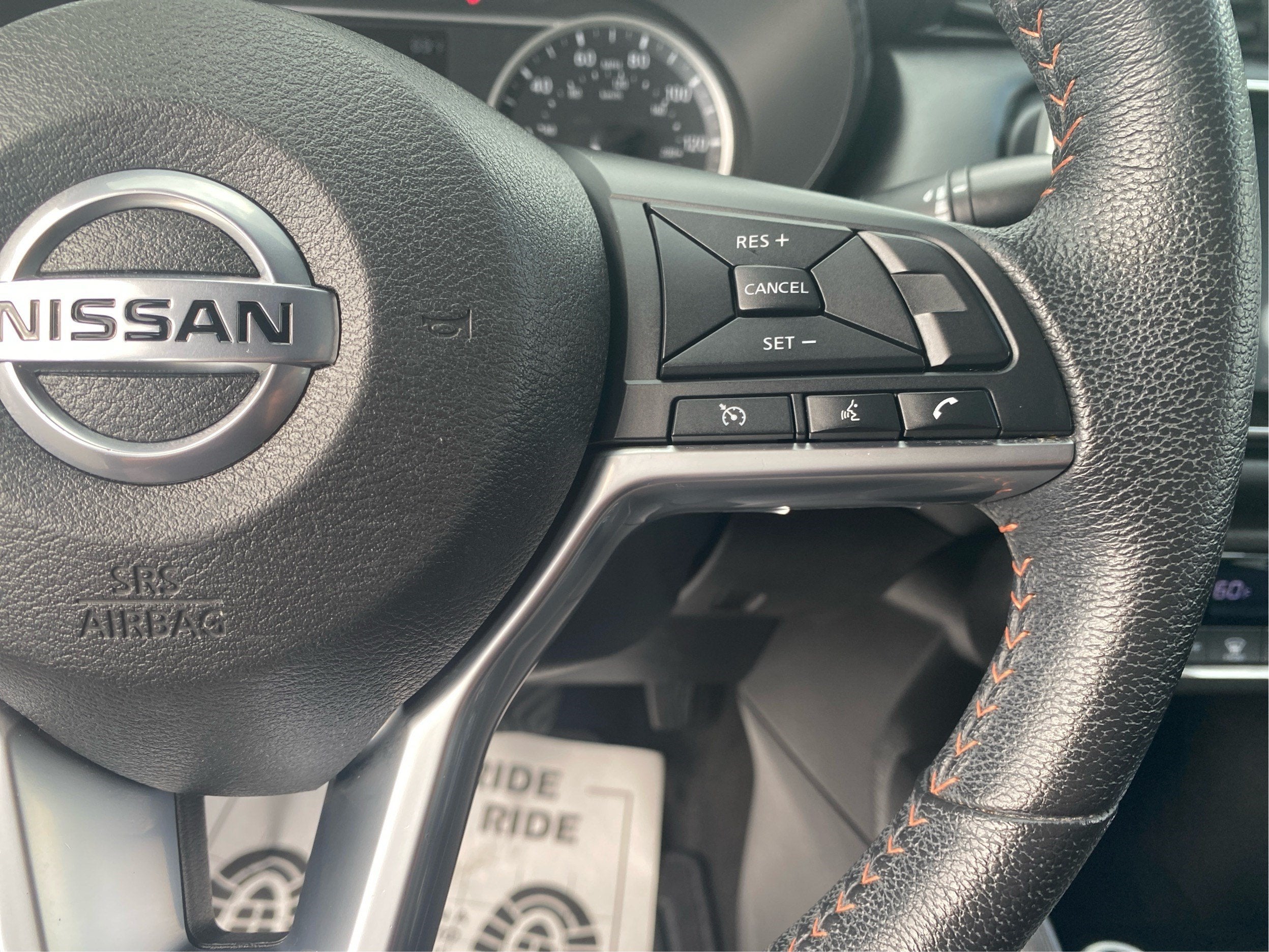2020 Nissan Versa SR Xtronic CVT