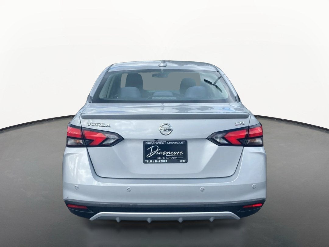 2020 Nissan Versa SR Xtronic CVT