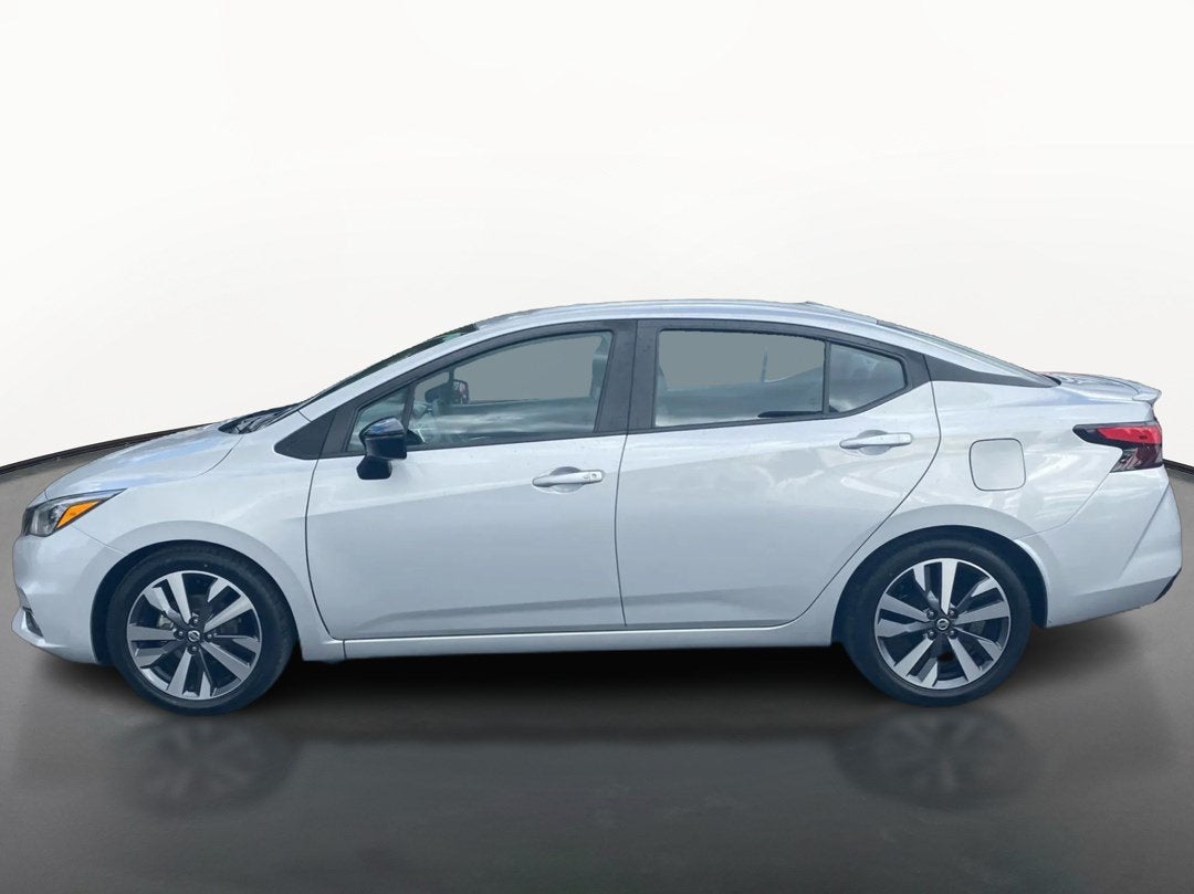 2020 Nissan Versa SR Xtronic CVT