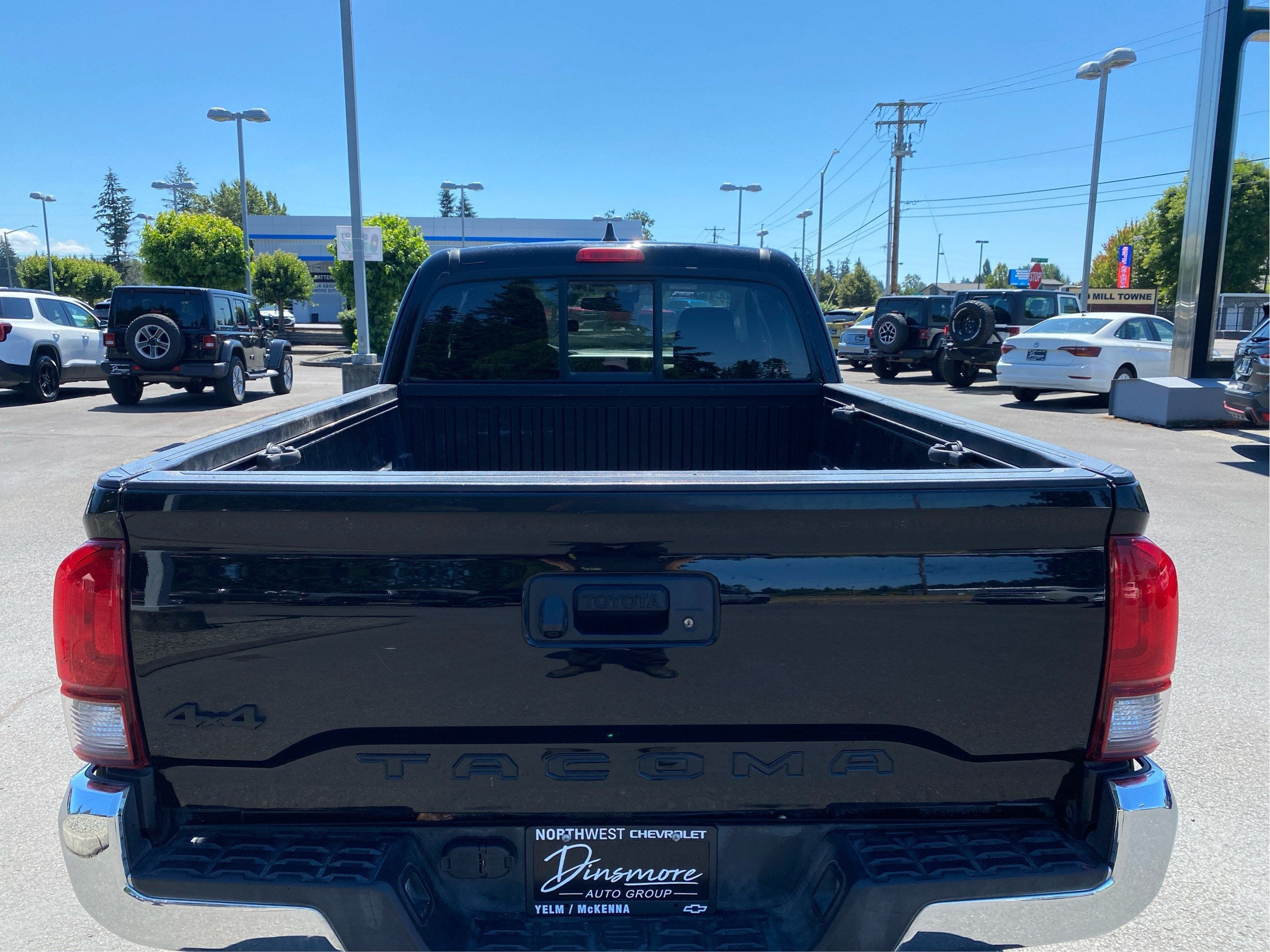 2022 Toyota Tacoma SR5