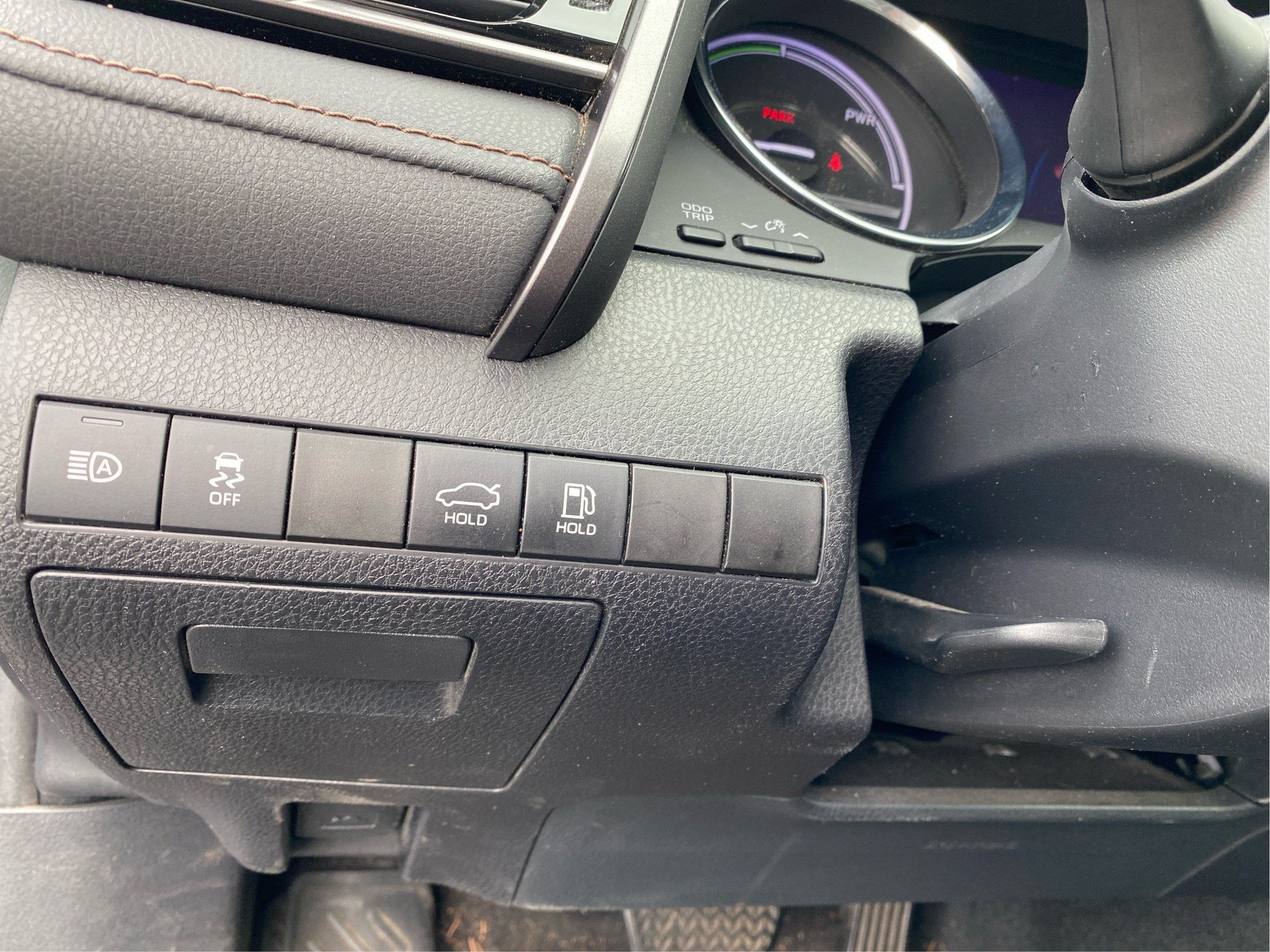 2020 Toyota Camry Hybrid XLE