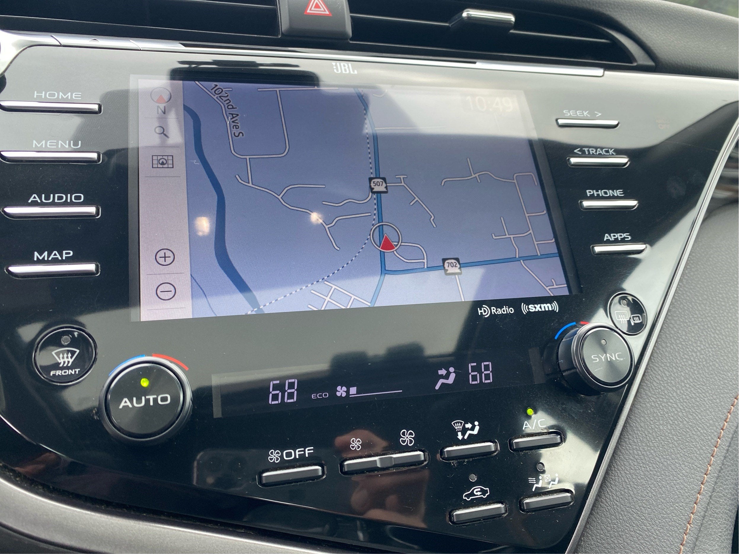2020 Toyota Camry Hybrid XLE