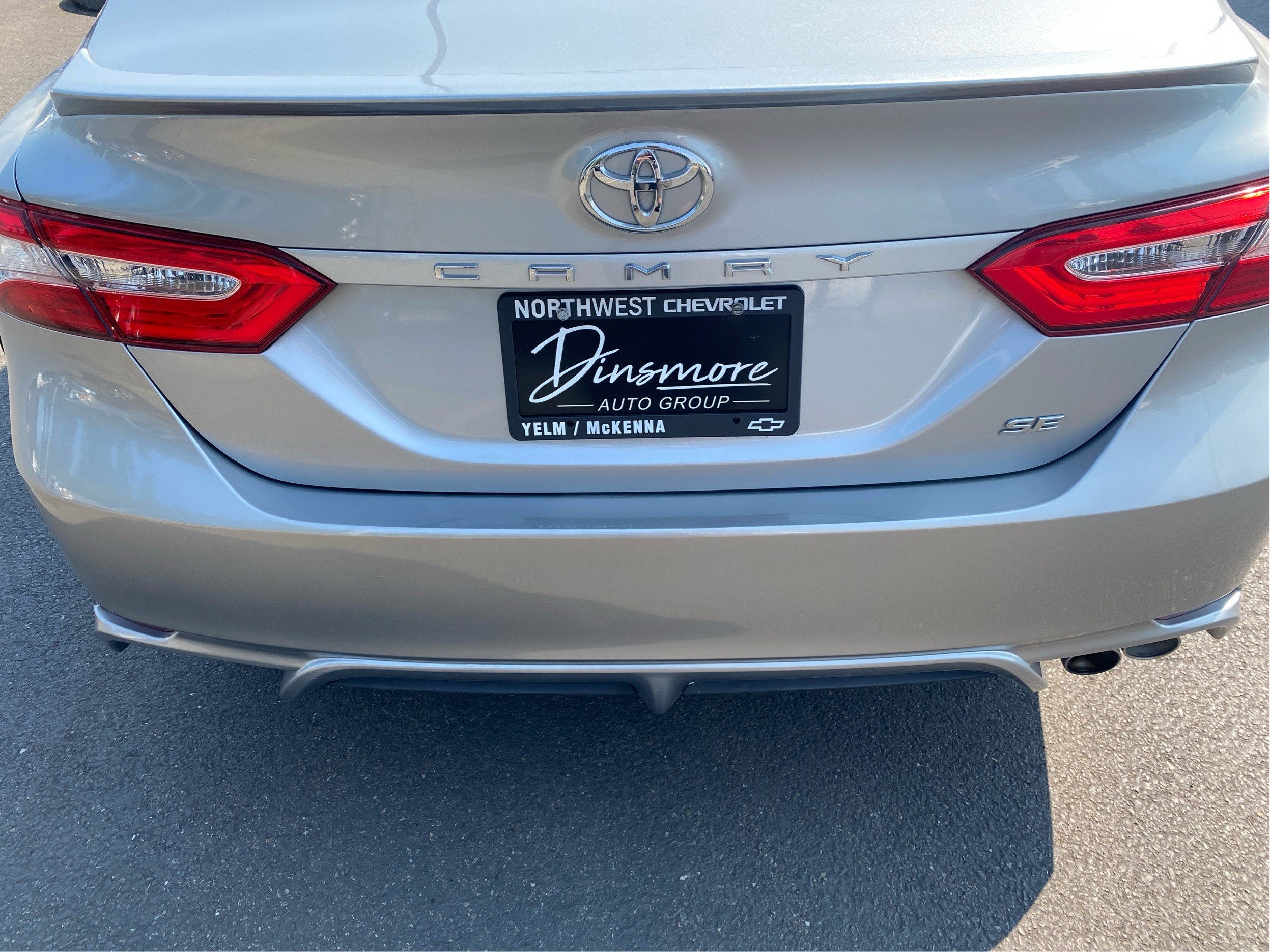 2020 Toyota Camry SE