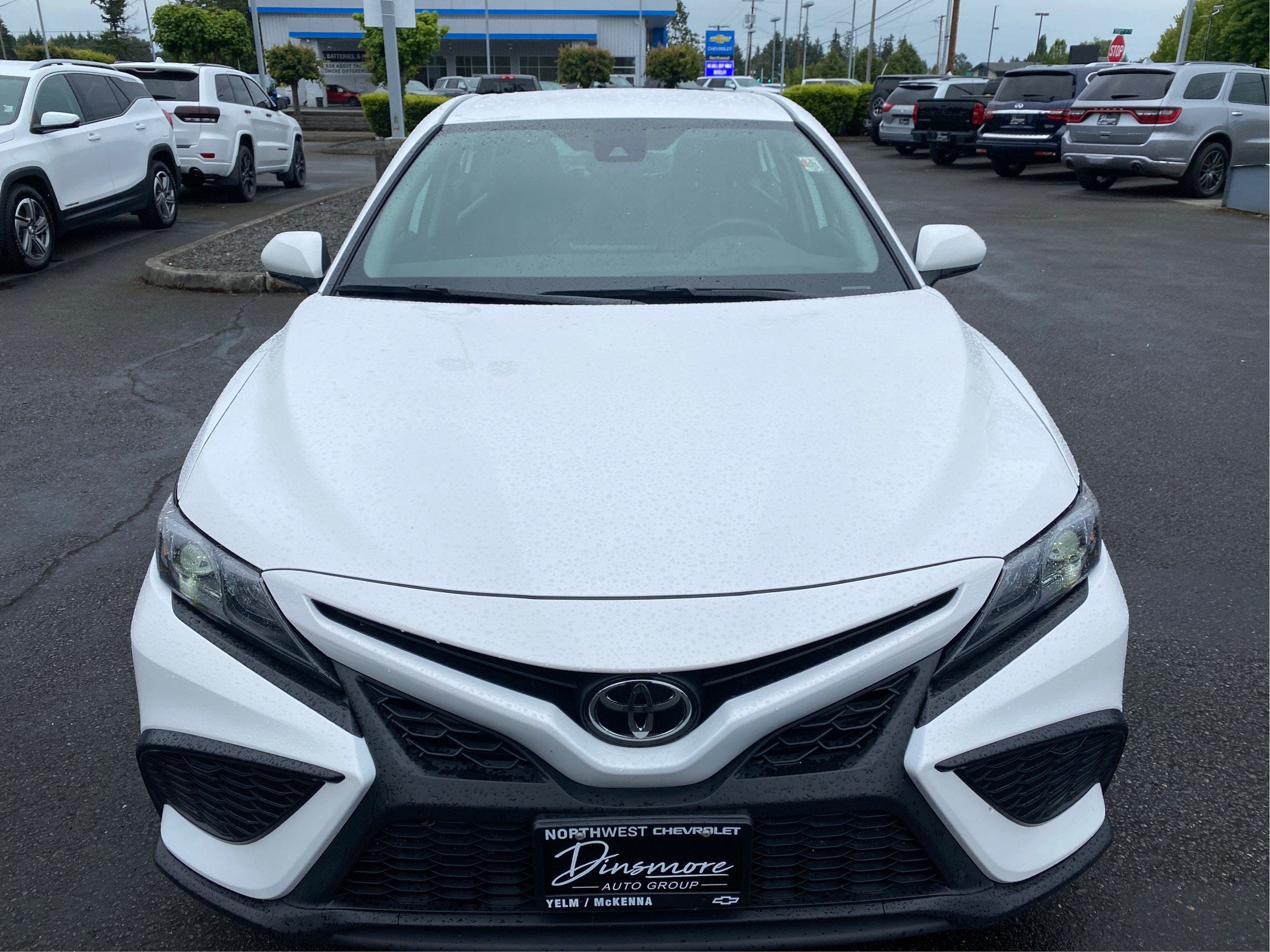 2024 Toyota Camry SE