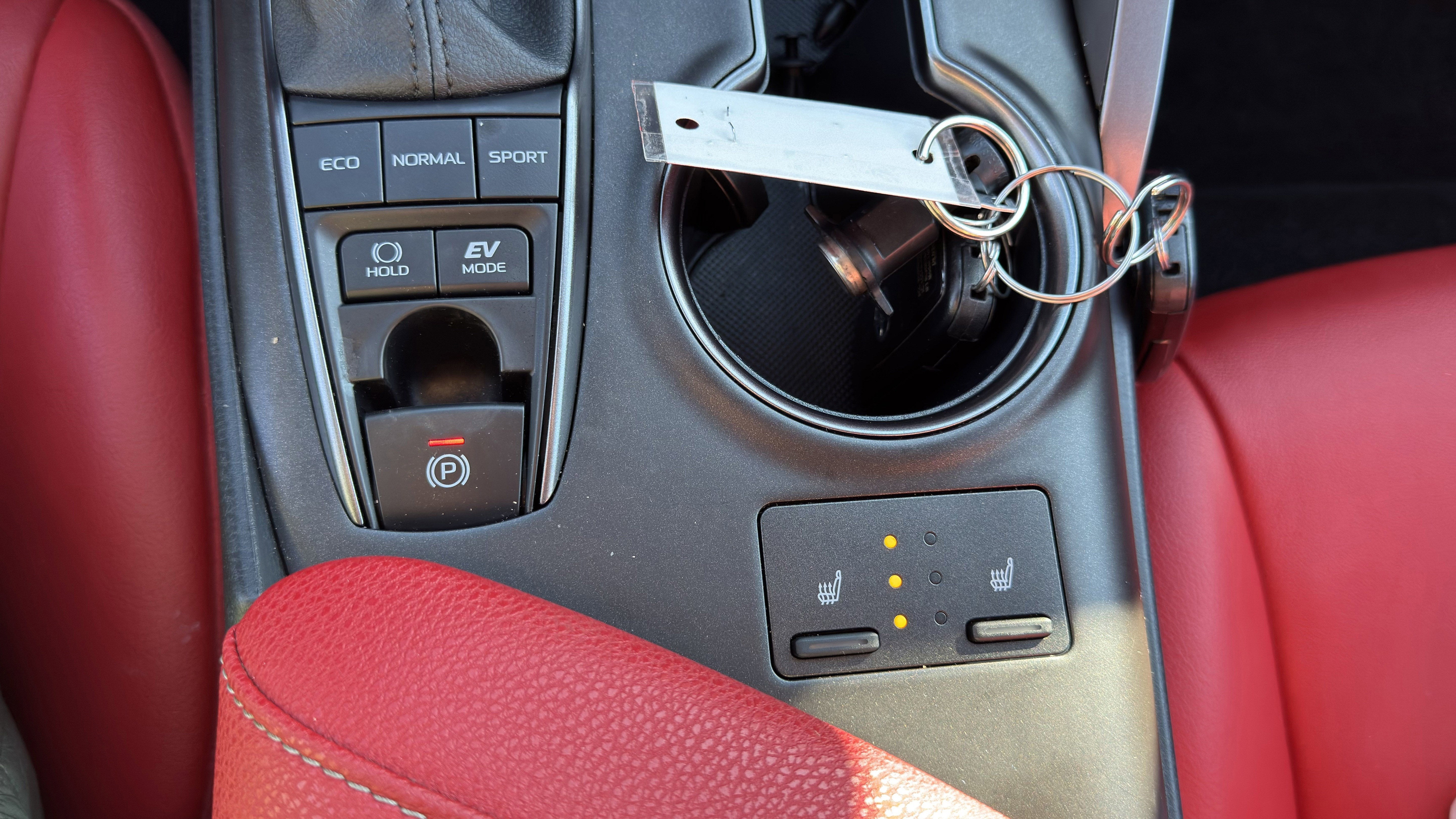 2024 Toyota Camry Hybrid XSE