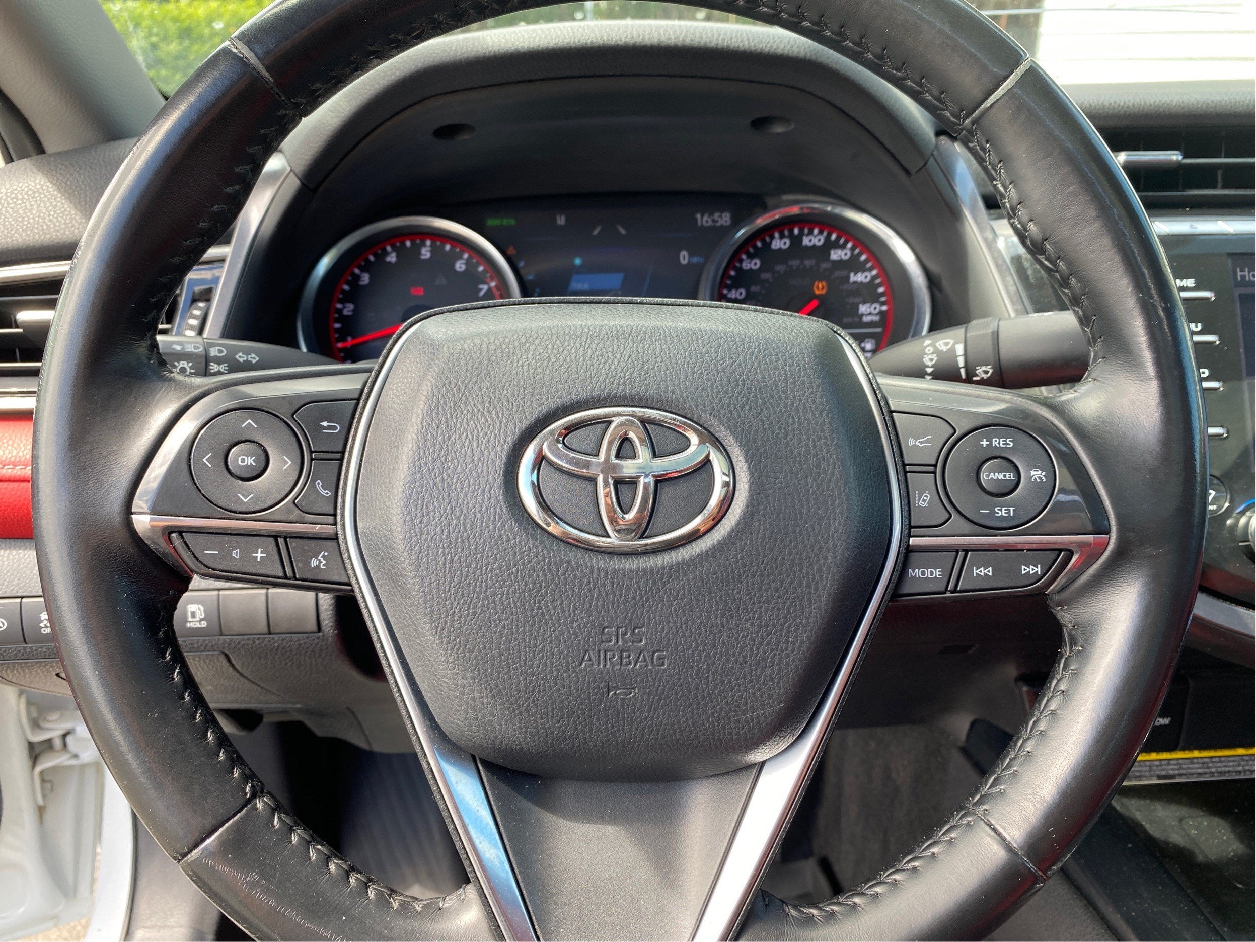 2020 Toyota Camry XSE