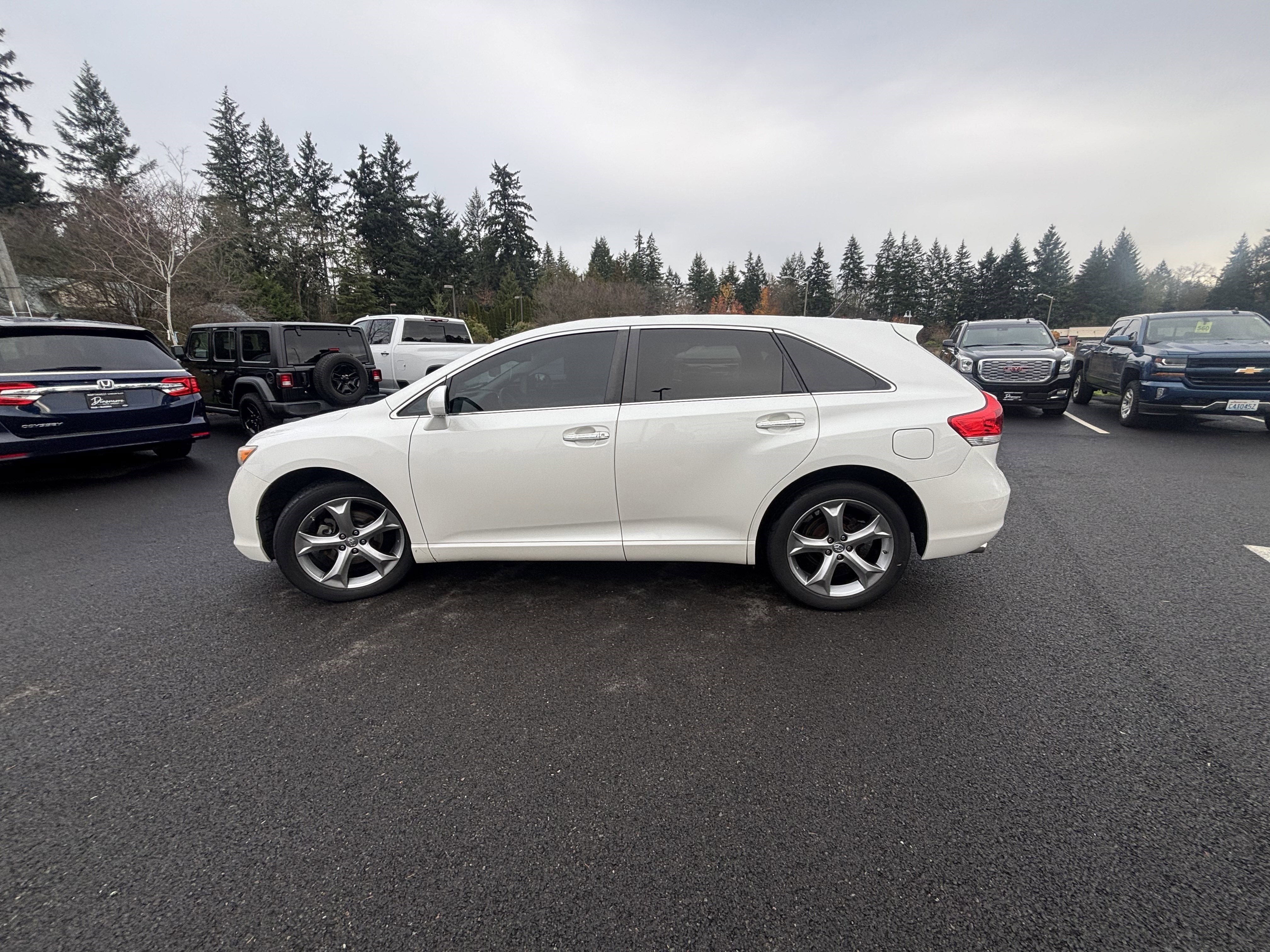 2009 Toyota Venza Base V6