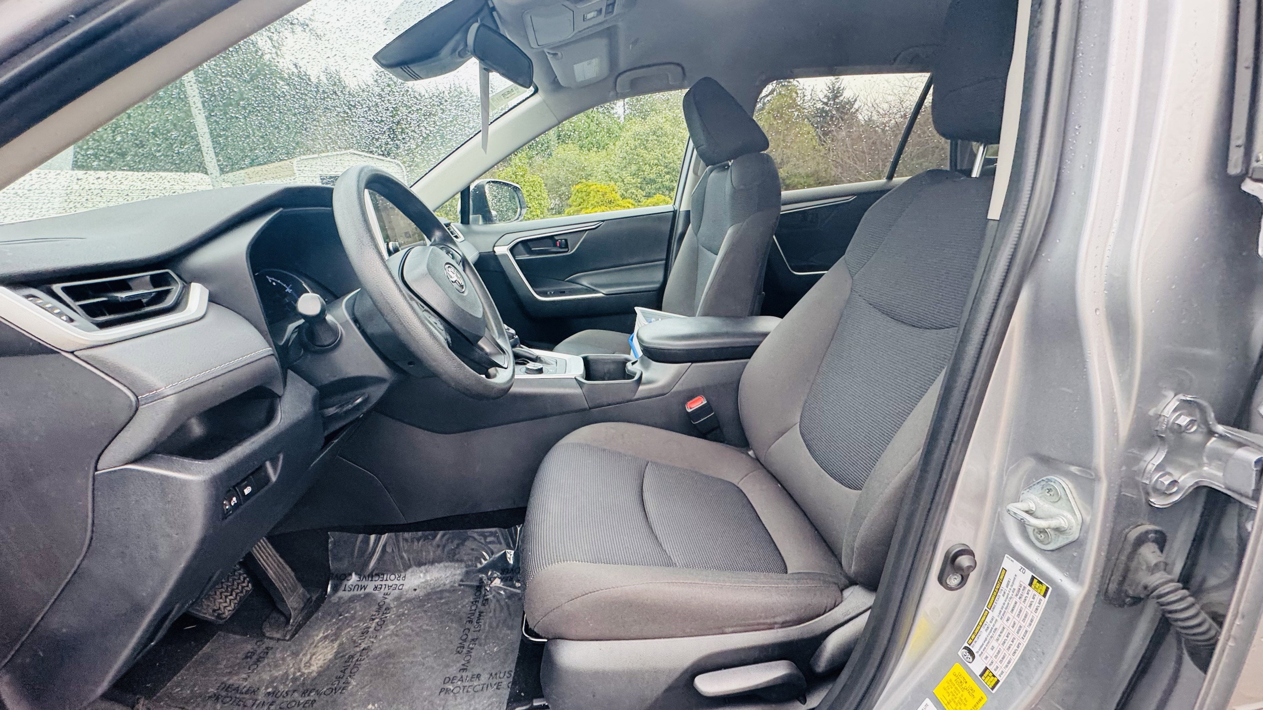 2023 Toyota RAV4 Hybrid LE