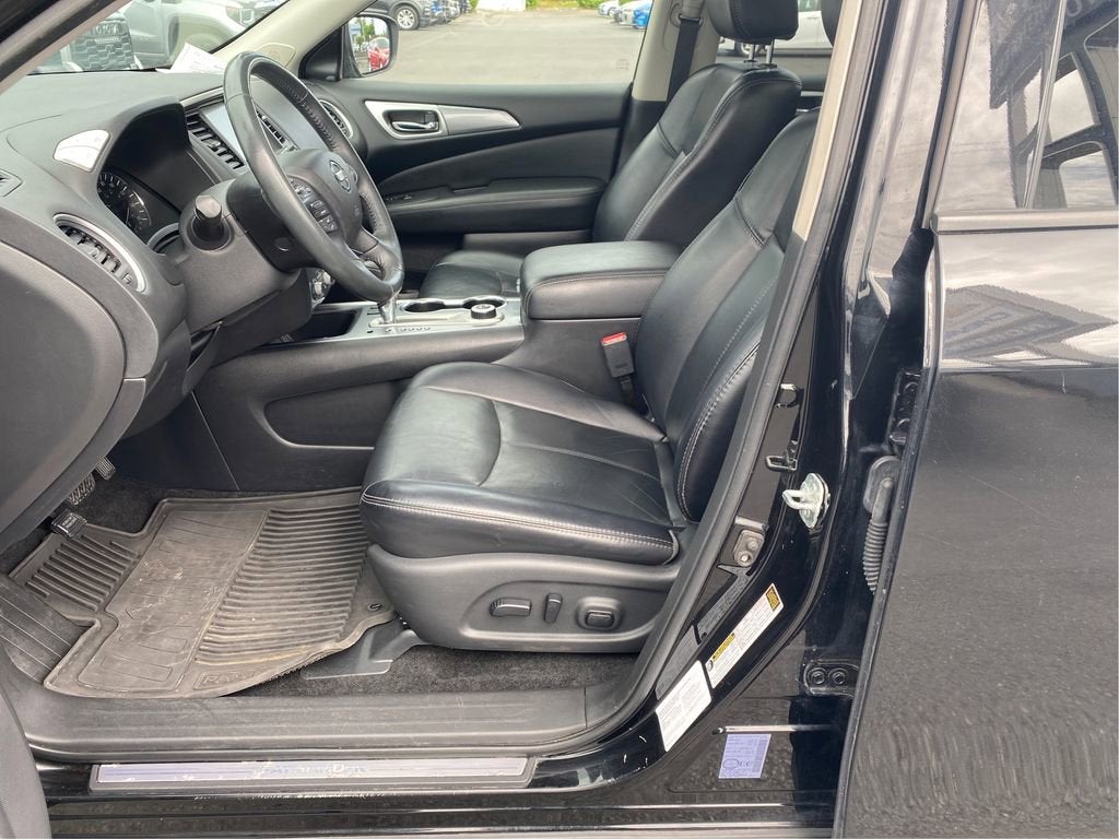 2018 Nissan Pathfinder S