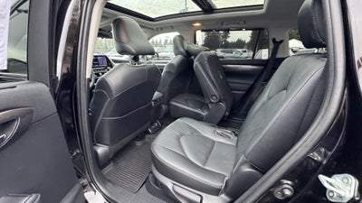 2021 Toyota Highlander Hybrid Platinum