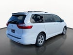 2017 Toyota Sienna LE Auto Access Seat