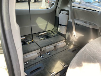 2017 Toyota Sienna LE Auto Access Seat