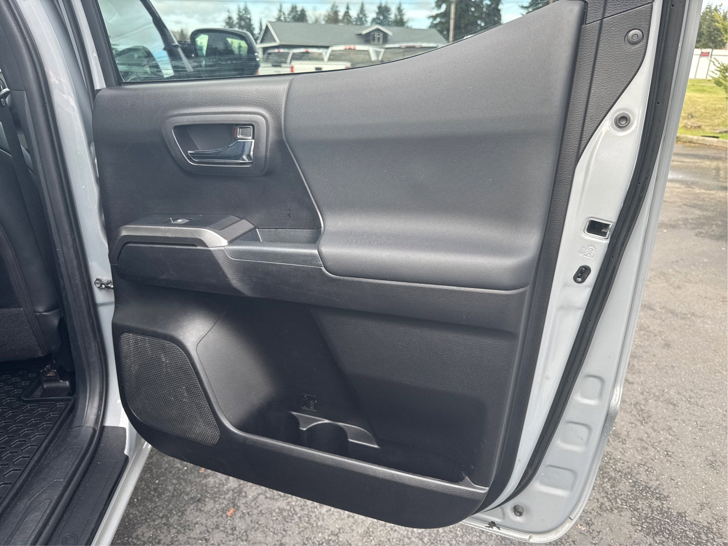 2021 Toyota Tacoma 4WD SR