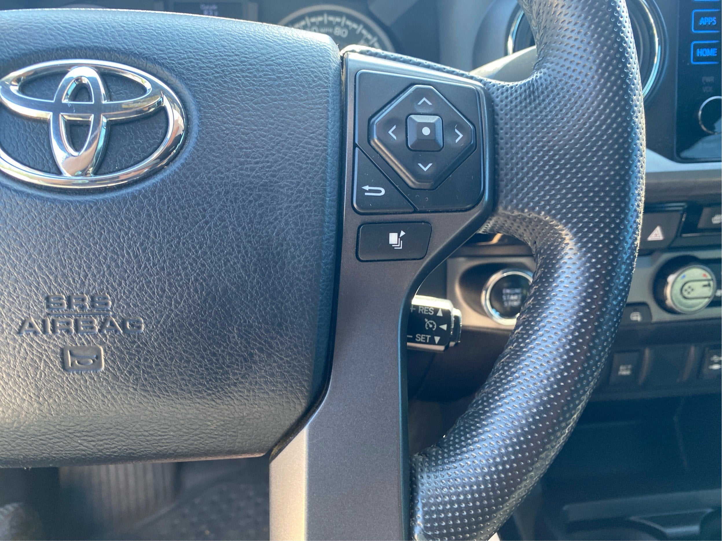 2017 Toyota Tacoma SR5