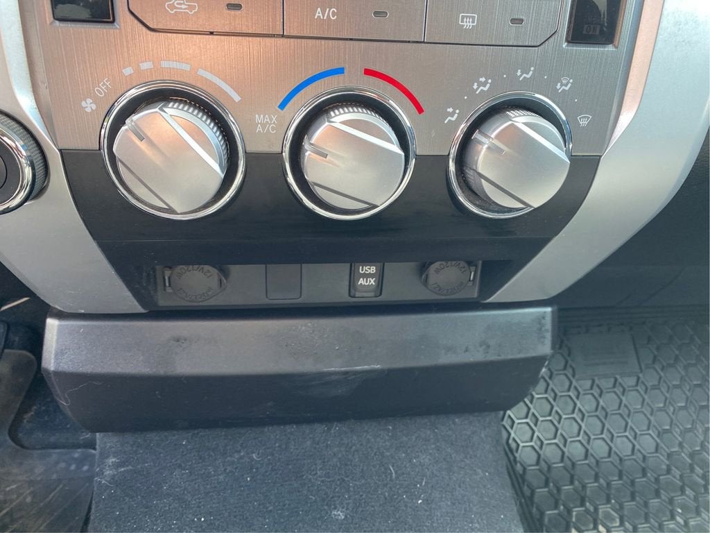 2015 Toyota Tundra SR5