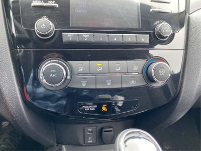 2017 Nissan Rogue Sport S