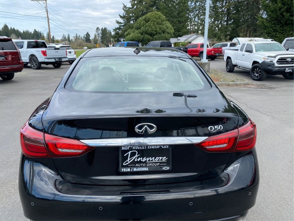2021 INFINITI Q50 LUXE