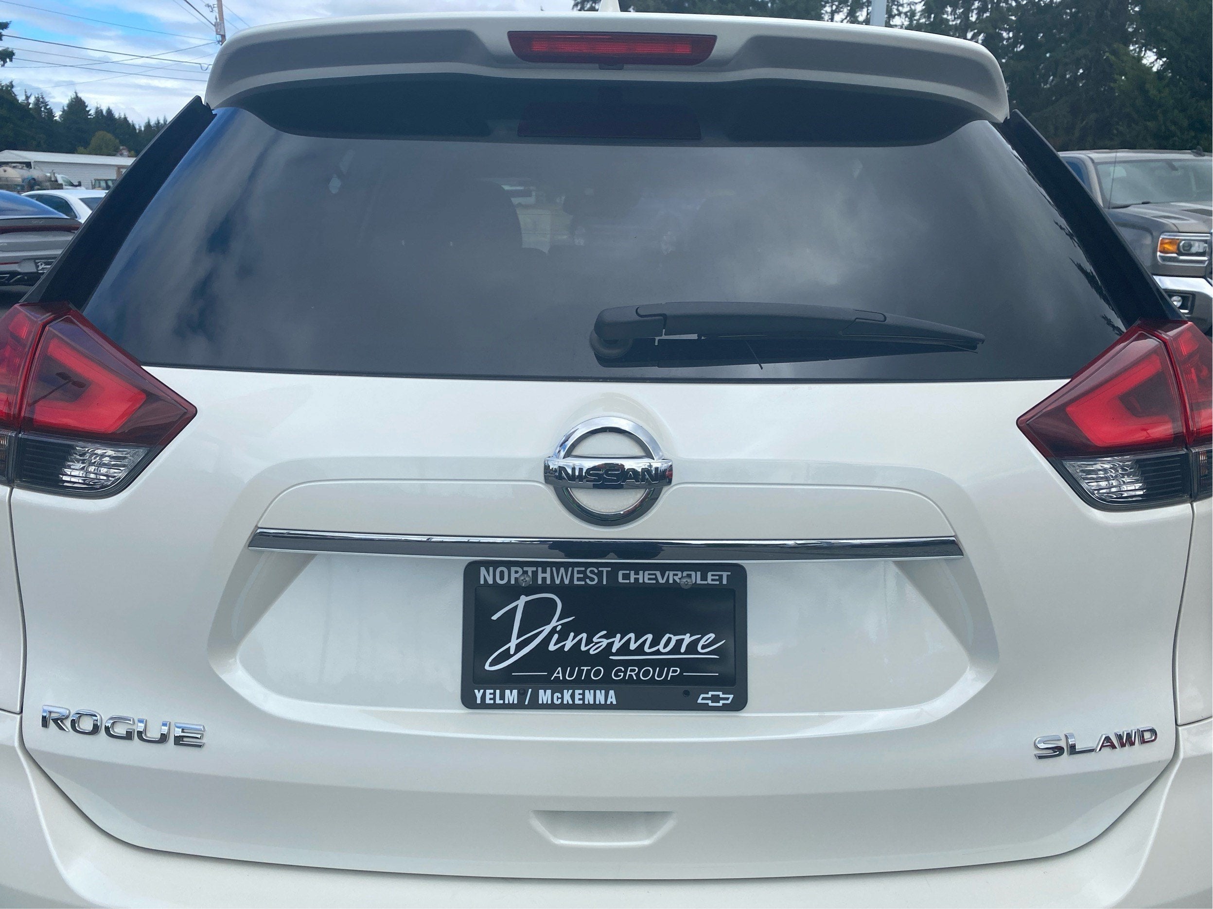 2017 Nissan Rogue SL