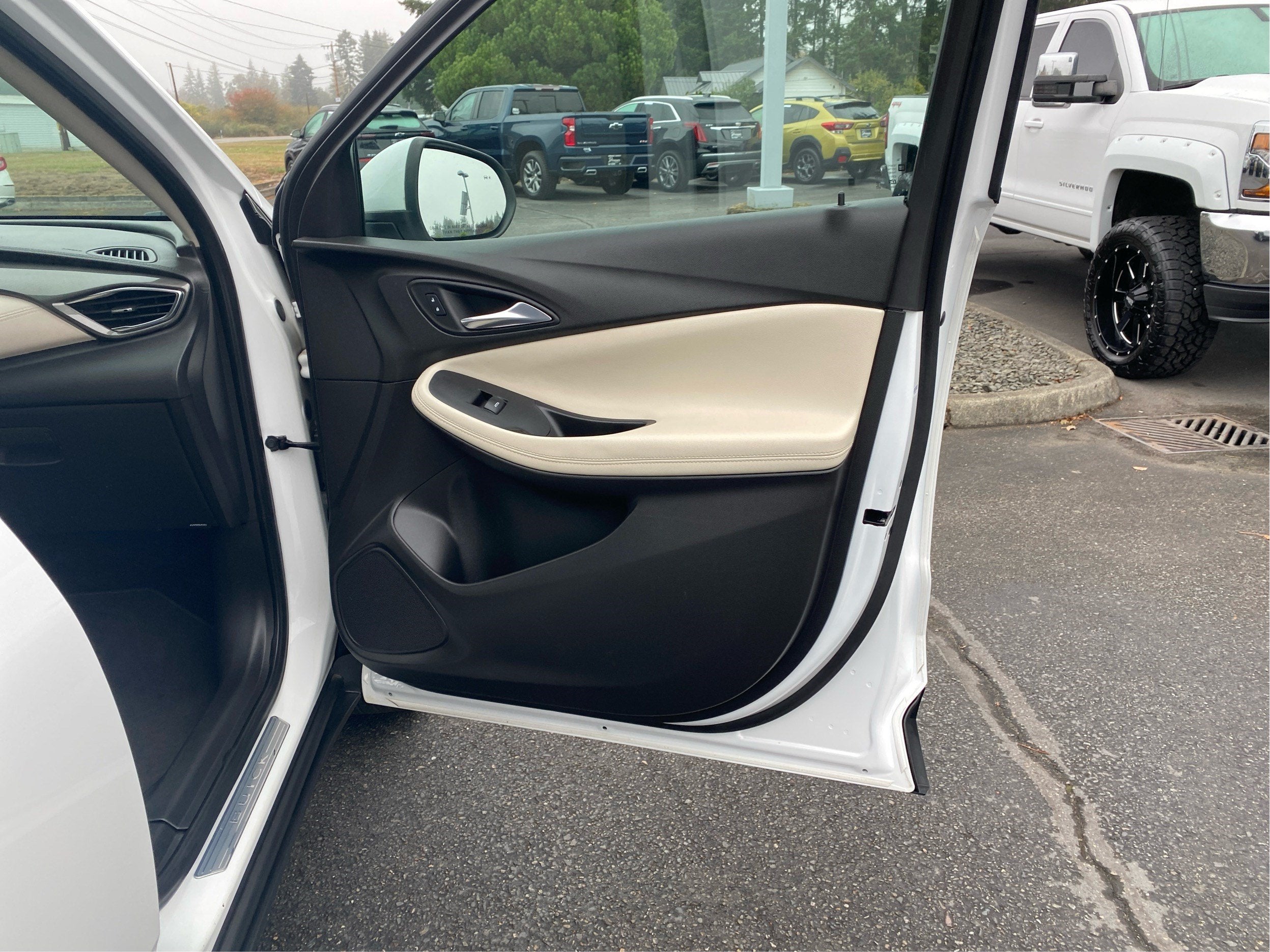 2021 Buick Encore GX Select