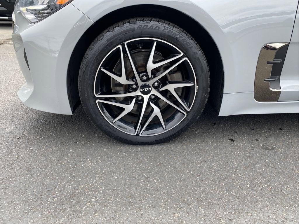2022 Kia Stinger GT-Line