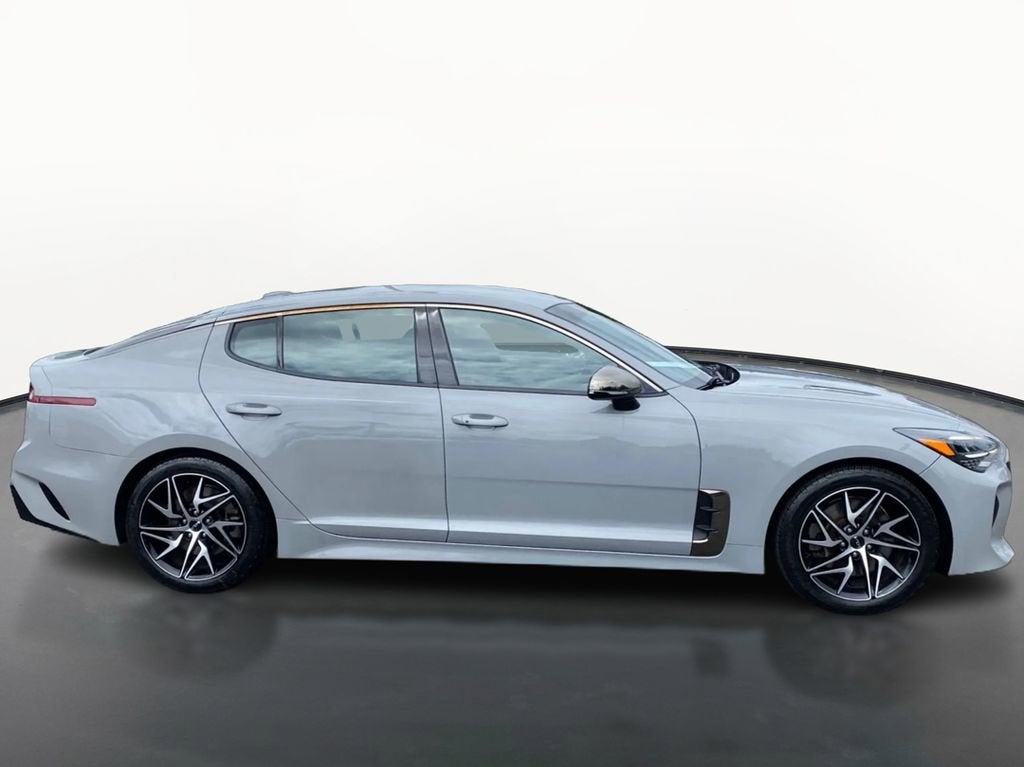 2022 Kia Stinger GT-Line