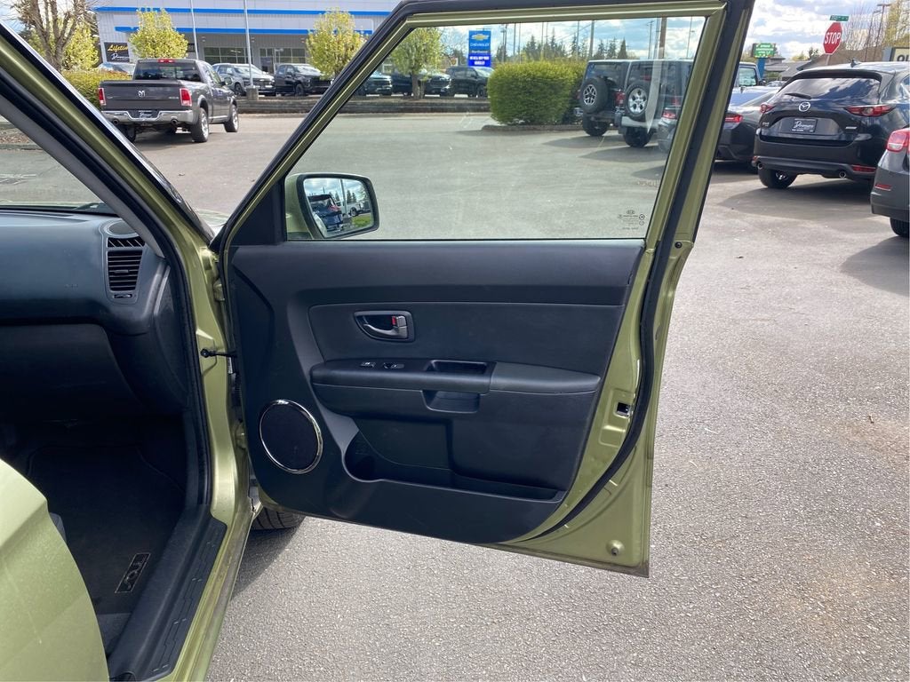 2011 Kia Soul +