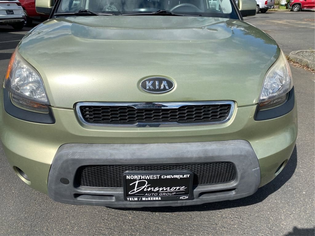 2011 Kia Soul +