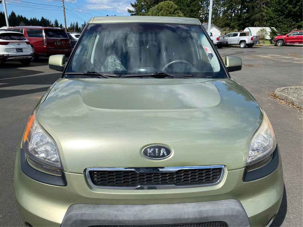 2011 Kia Soul +