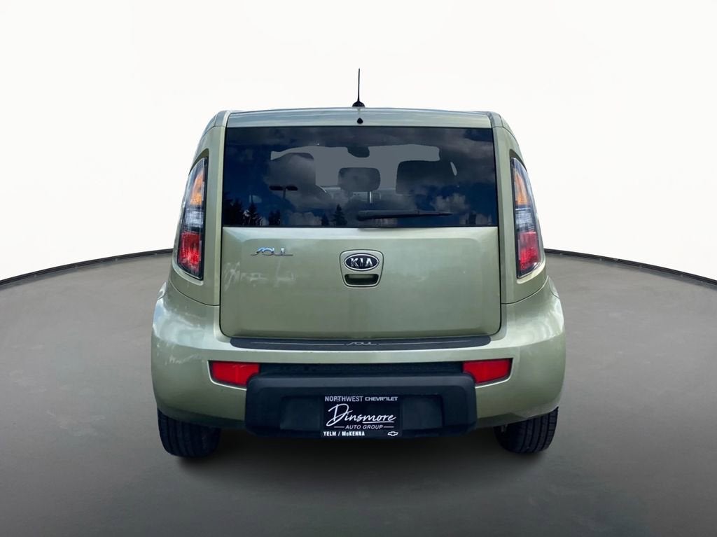 2011 Kia Soul +