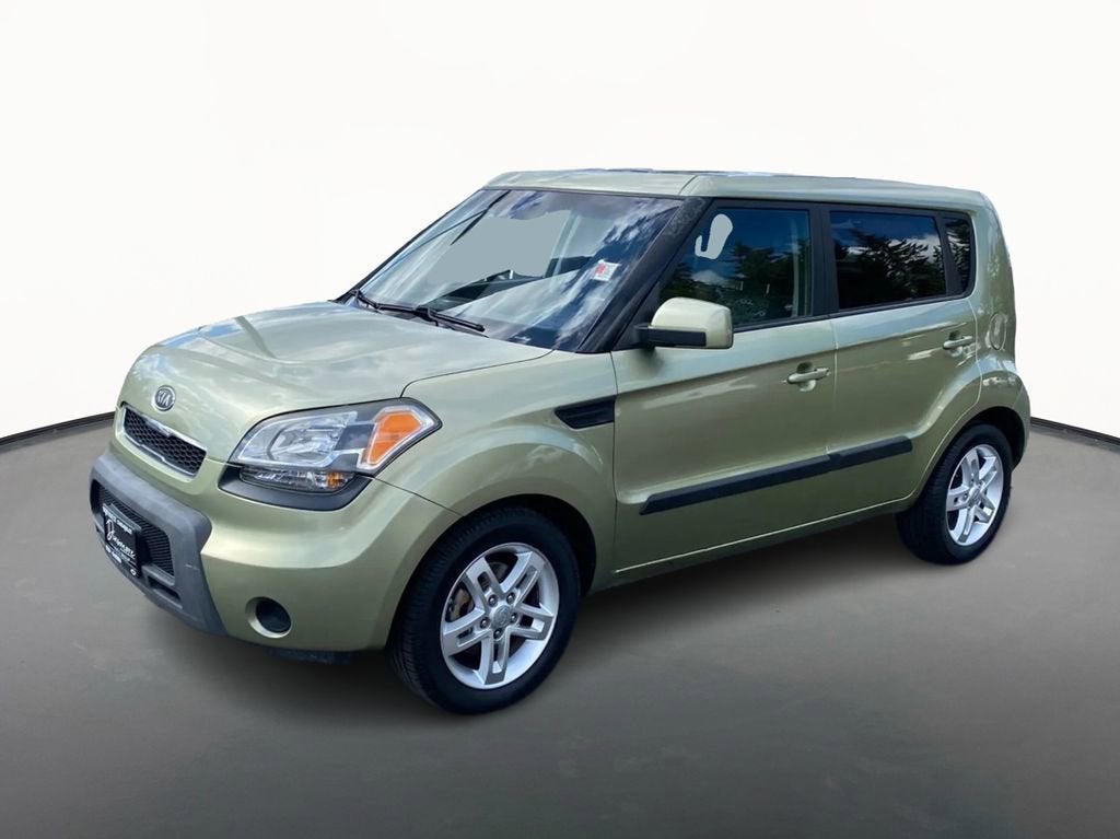 2011 Kia Soul +
