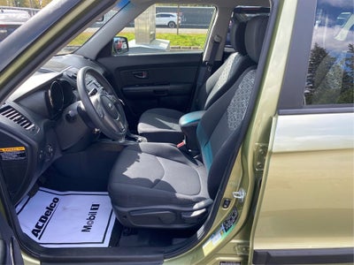 2011 Kia Soul +