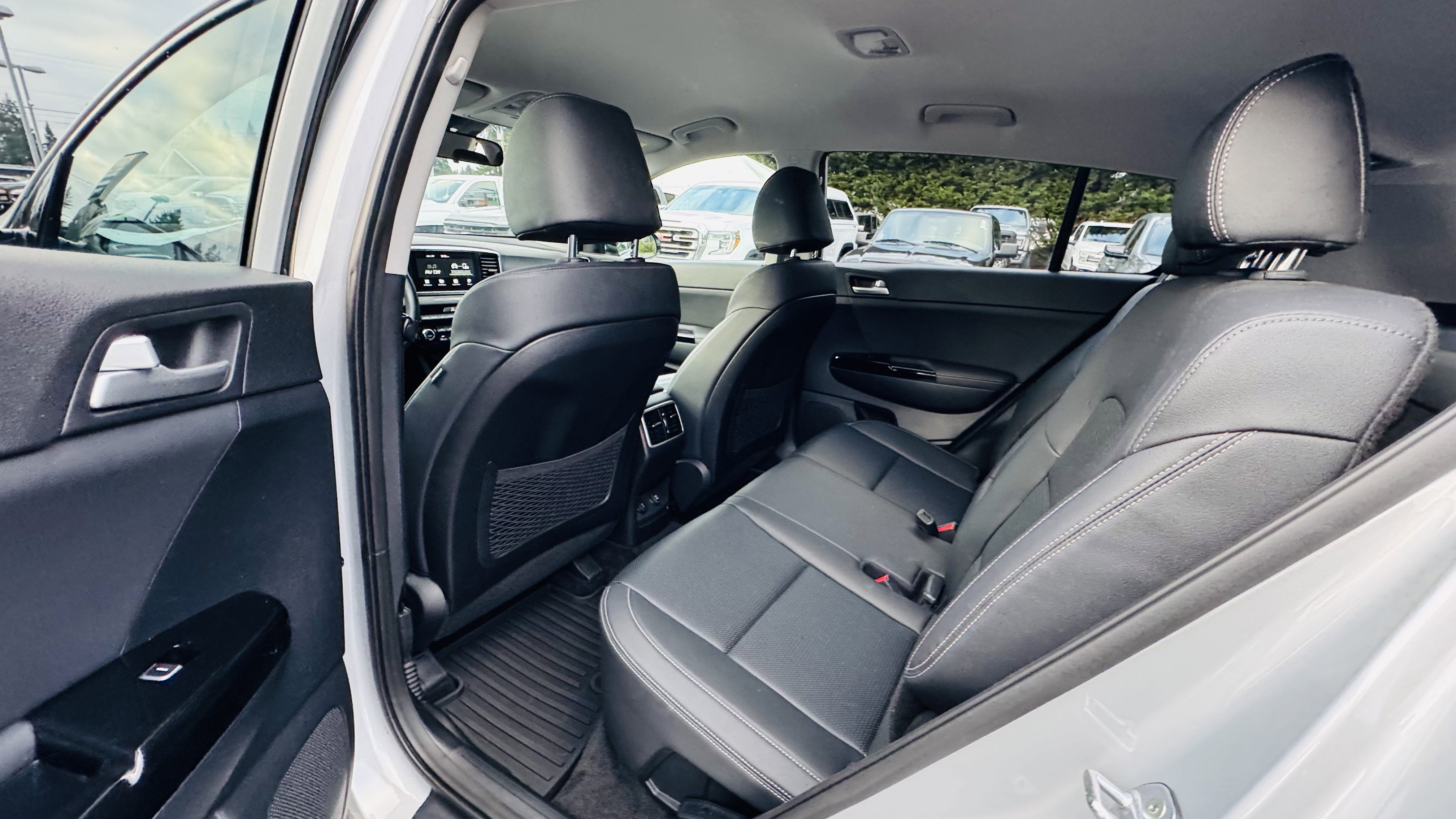 2021 Kia Sportage EX