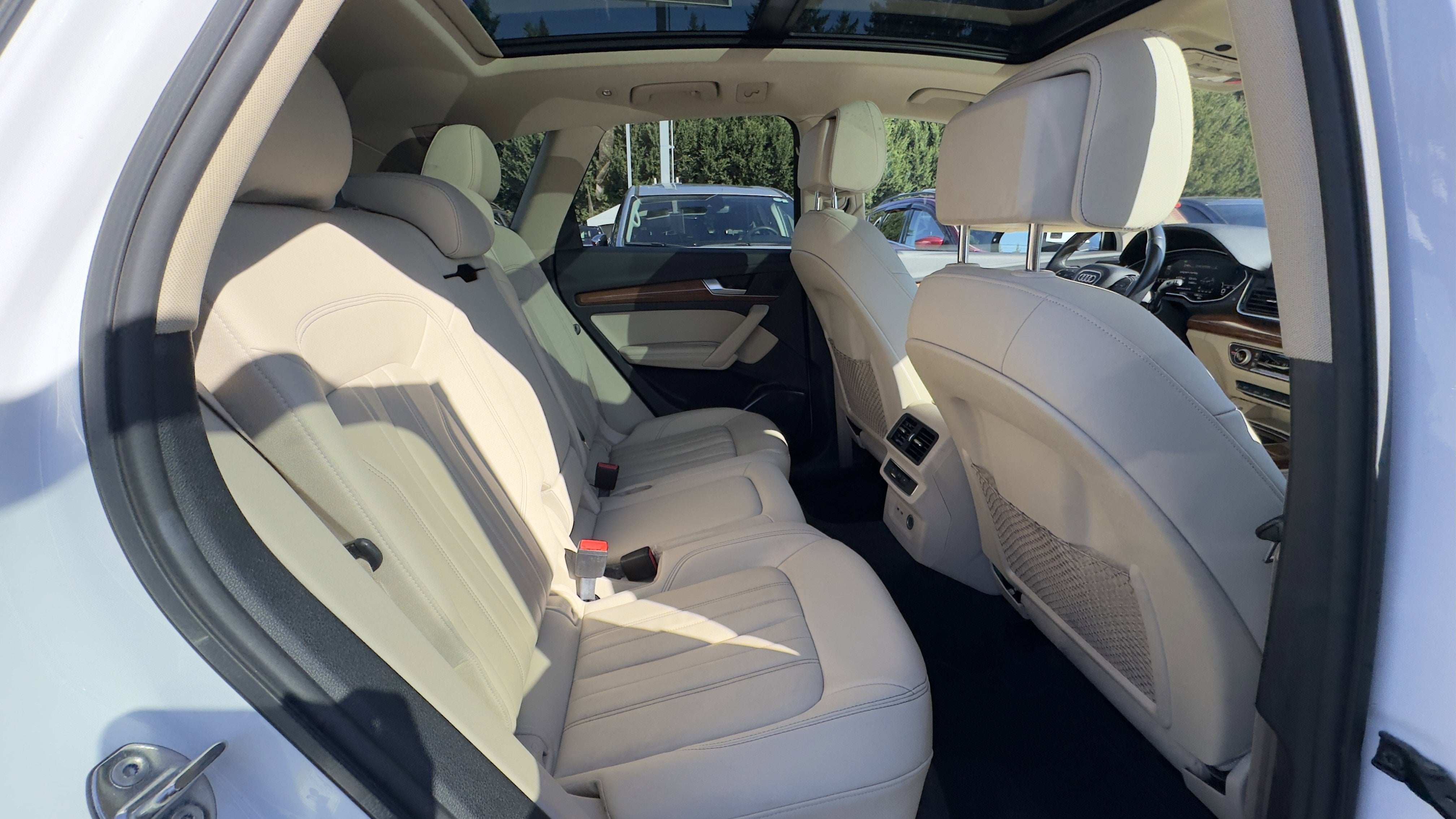 2022 Audi Q5 Premium Plus 45 TFSI S line quattro S tronic