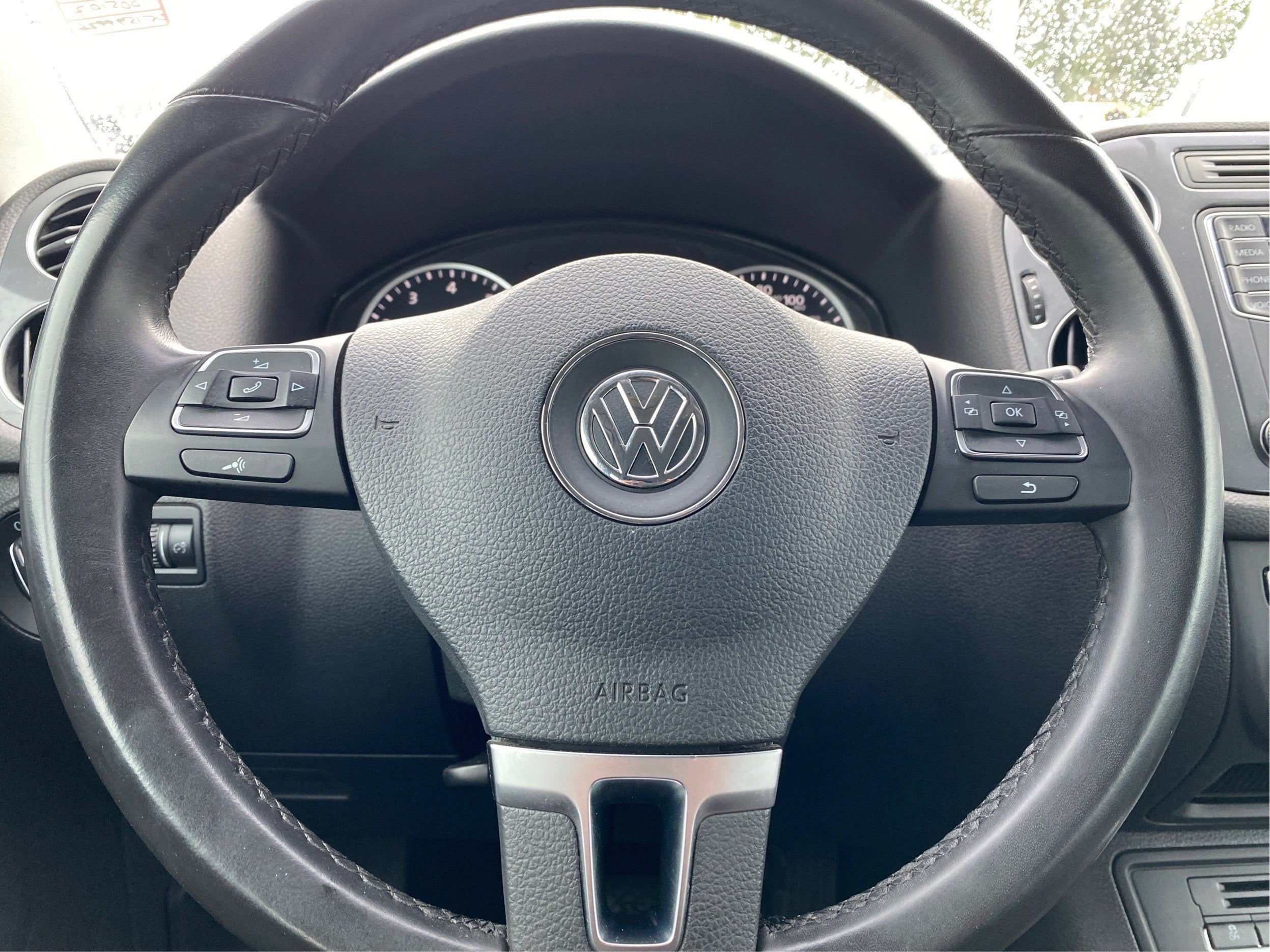 2018 Volkswagen Tiguan Limited 2.0T