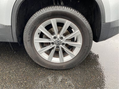 2018 Volkswagen Tiguan Limited 2.0T