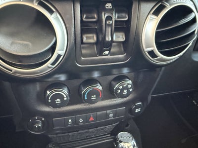 2018 Jeep Wrangler JK Unlimited Sahara