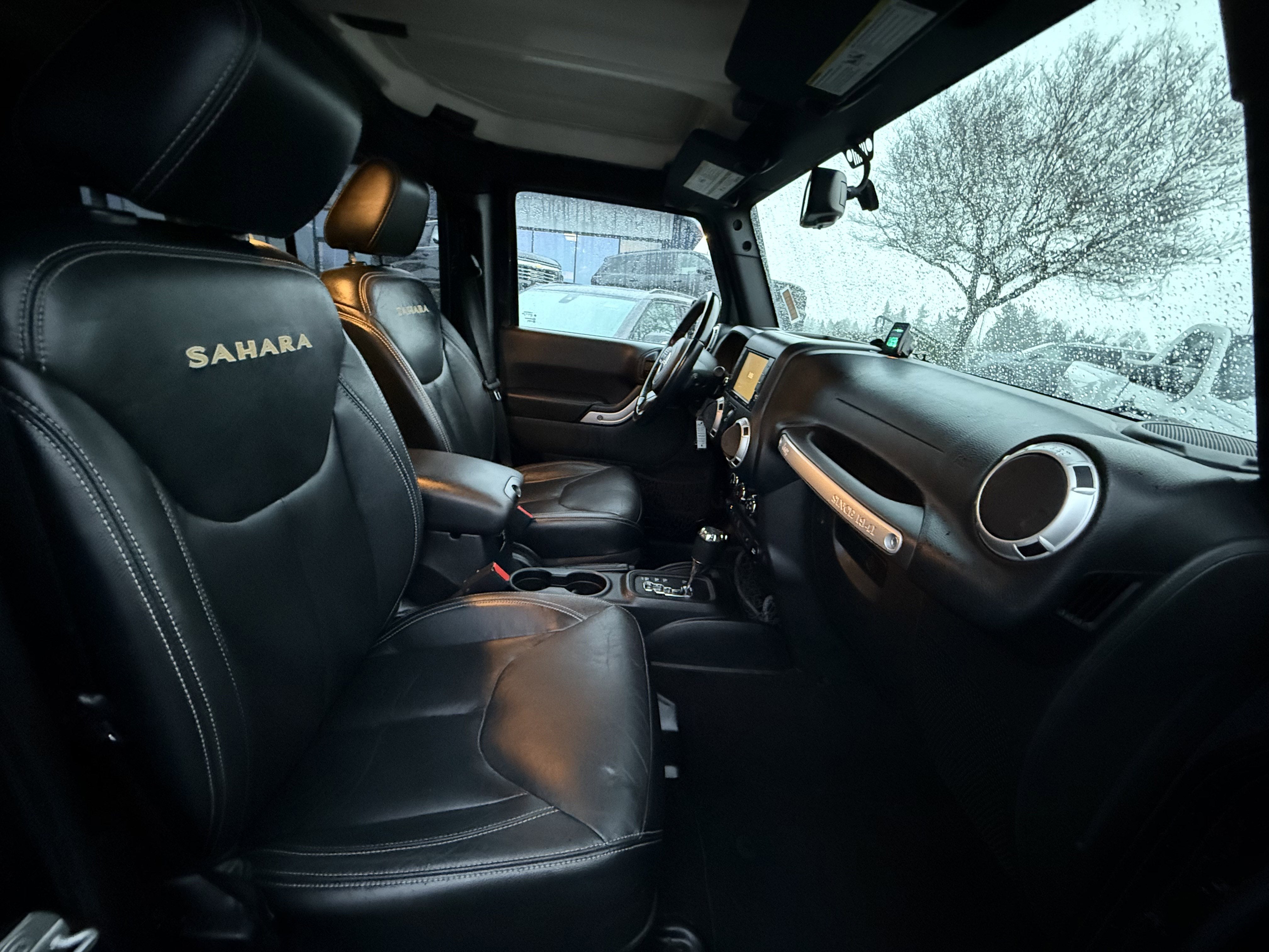 2015 Jeep WRANGLER UNLIMI SAHARA