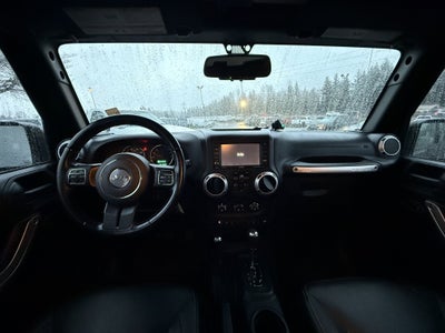 2015 Jeep WRANGLER UNLIMI SAHARA